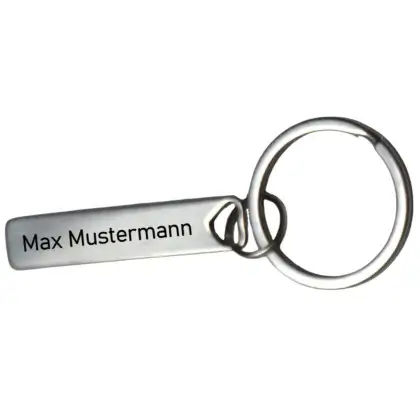 Schlüsselanhänger aus Edelstahl mit Gravur mit Herzausschnitt Maße: 50x9,5 mm